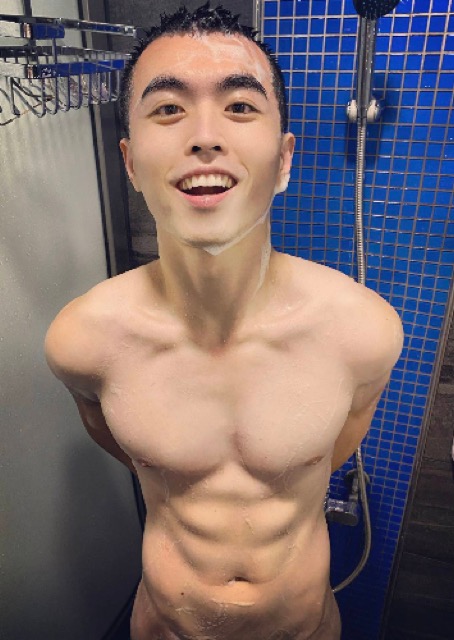 奶狗獵人 Eason（BTM）
